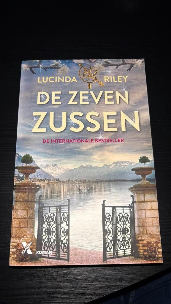 Lucinda Riley - De zeven zussen, Boeken, Literatuur, Ophalen