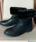 Chaussures dames et manteaux, Ophalen, Zo goed als nieuw