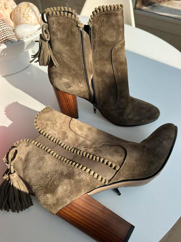 Suede laarsjes Di Lauro nieuw €149,95, Kleding | Dames, Schoenen, Zo goed als nieuw, Lage of Enkellaarzen, Groen, Ophalen of Verzenden