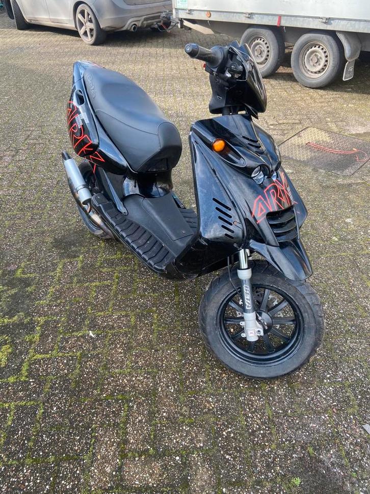 Beta ark 70cc b klasse, Fietsen en Brommers, Scooters | Yamaha, Zo goed als nieuw, Ophalen
