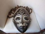 Extraordinaire masque africain, origine Angola, Enlèvement ou Envoi