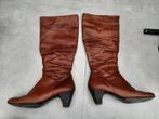 Bottes hautes brunes à petit talon taille 41, Vêtements | Femmes, Chaussures, Brun, Porté, Enlèvement ou Envoi, Mel&Co