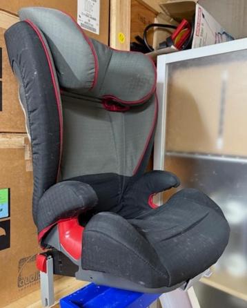 2 Porsche Autostoelen 4 tot 13 jaar beschikbaar voor biedingen