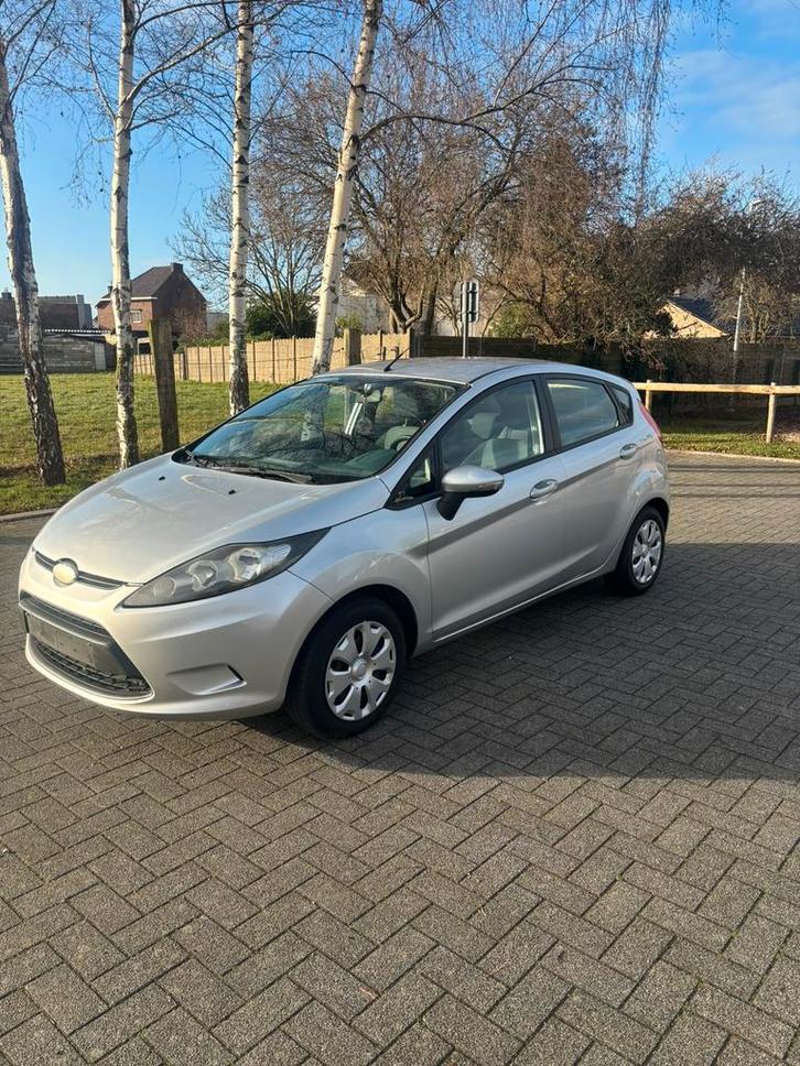 Ford Fiesta 16 TDCI Econetic, couleur blanche, Autos, Ford, Particulier, Fiësta, Bluetooth, Diesel, Euro 4, Hatchback, 5 portes