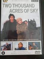 Two thousand acres of sky, Vanaf 6 jaar, Ophalen of Verzenden, Zo goed als nieuw, Drama