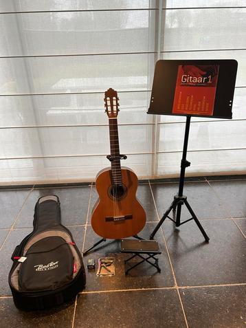 Gitaar pakket beschikbaar voor biedingen