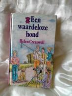 Jeugdboek : Een waardeloze hond door Helen Cresswell., Boeken, Kinderboeken | Jeugd | 10 tot 12 jaar, Ophalen of Verzenden, Fictie