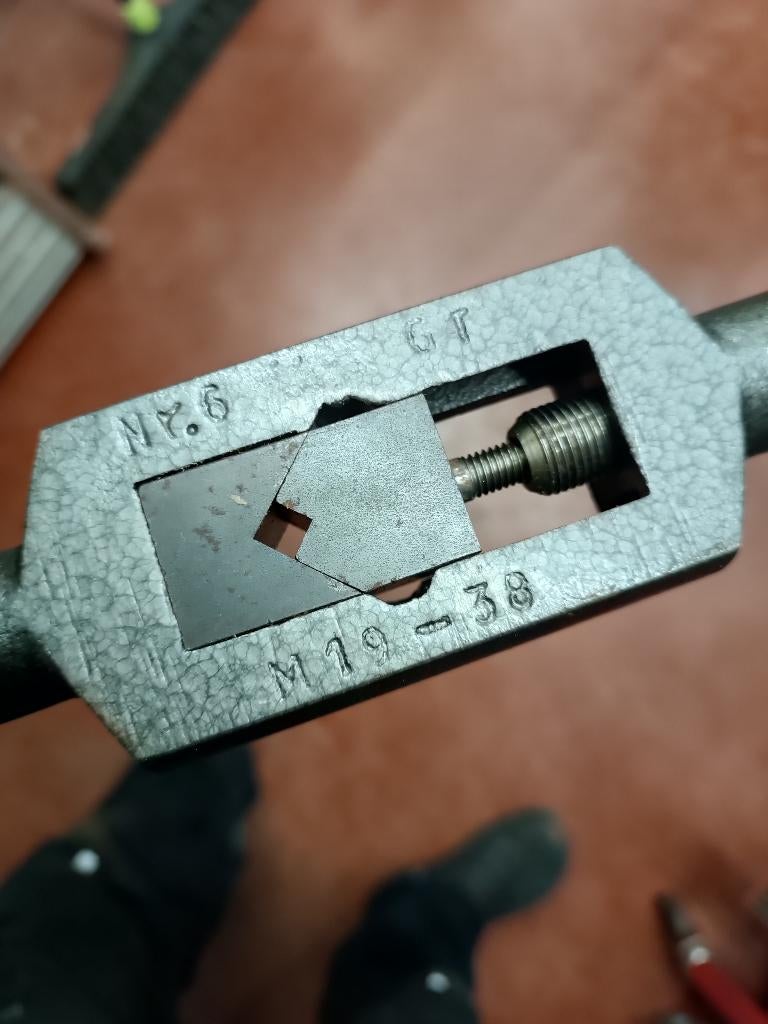 Wringijzer Nr 6, Ophalen