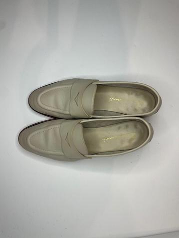 Santoni leren loafers beschikbaar voor biedingen