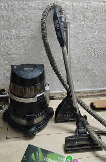 Roboclean Aura waterstofzuiger inclusief onderdelen beschikbaar voor biedingen