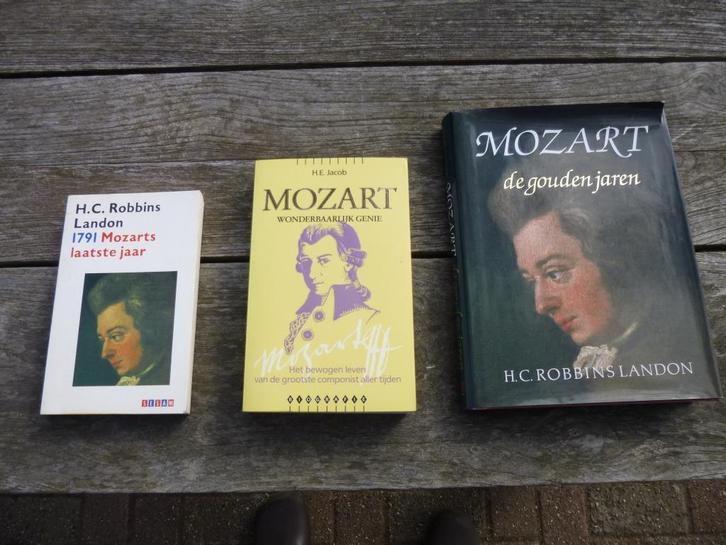Boeken over Mozart., Boeken, Muziek, Gelezen, Ophalen of Verzenden