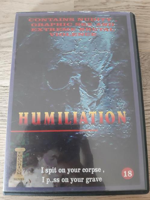 Humiliation dvd horreur/gore TRÈS RARE 18+, CD & DVD, DVD | Horreur, Comme neuf, Gore, Enlèvement ou Envoi