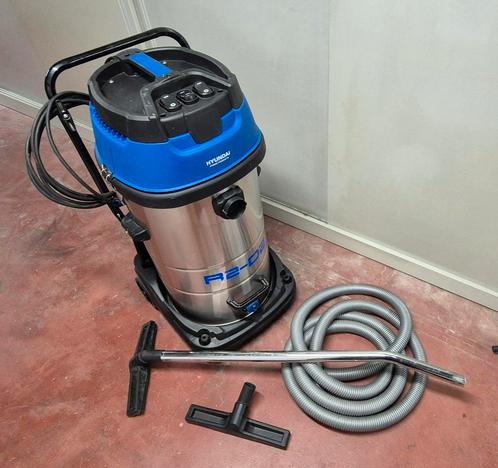 Bouwstofzuiger 3000W Hyundai, Doe-het-zelf en Bouw, Reinigingsmachines, Zo goed als nieuw, Waterstofzuiger, Ophalen