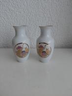 2 vaasjes fine china, Enlèvement ou Envoi