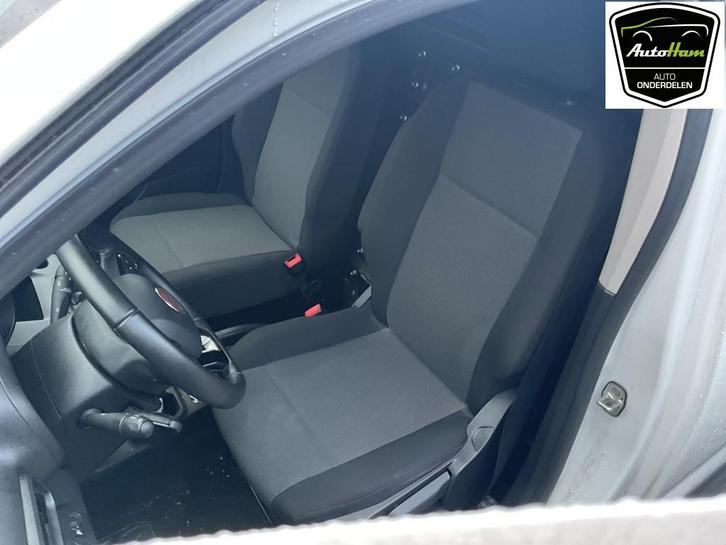 INTERIEUR Fiat Doblo Cargo (01-2022/-), Auto-onderdelen, Interieur en Bekleding, Fiat, Gebruikt