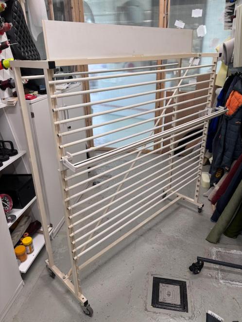 Rollen rek, Zakelijke goederen, Kantoor en Winkelinrichting | Winkel en Inventaris, Ophalen