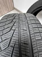 Hankook winter evo2 225/45/r17 94H 2 stuks, Auto-onderdelen, Banden en Velgen, Ophalen, Band(en)