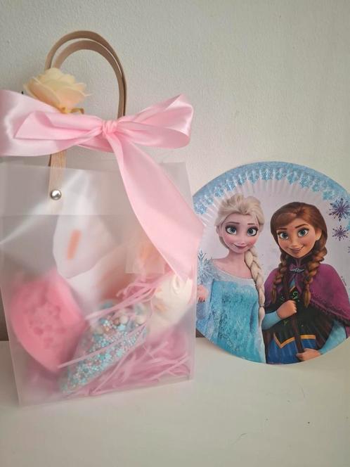 Ontdekkingsdoos met gebak van Snow Queen, Kinderen en Baby's, Speelgoed | Poppen, Zo goed als nieuw, Ophalen of Verzenden