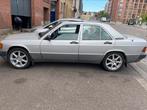 Mercedes 190 ( w201) oldtimer diesel, Auto's, Oldtimers, Automaat, 4 deurs, Mercedes-Benz, Grijs