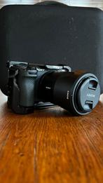 Sony a6700 + Sony 18-135mm, Audio, Tv en Foto, Ophalen, Zo goed als nieuw, 26 Megapixel, Sony