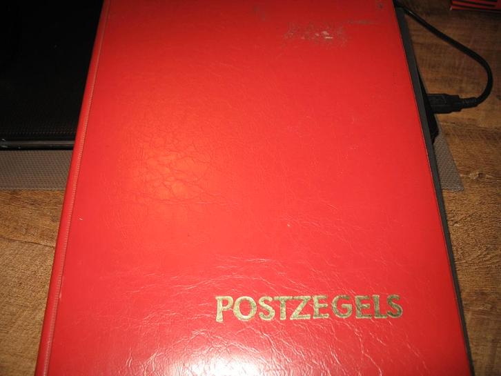 vol album postzegels, Postzegels en Munten, Postzegels | Volle albums en Verzamelingen, Ophalen of Verzenden