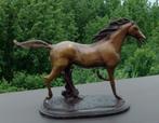 Bronzen paard in galop - jaren 1960 - zeer zwaar - 42cm L, Verzenden