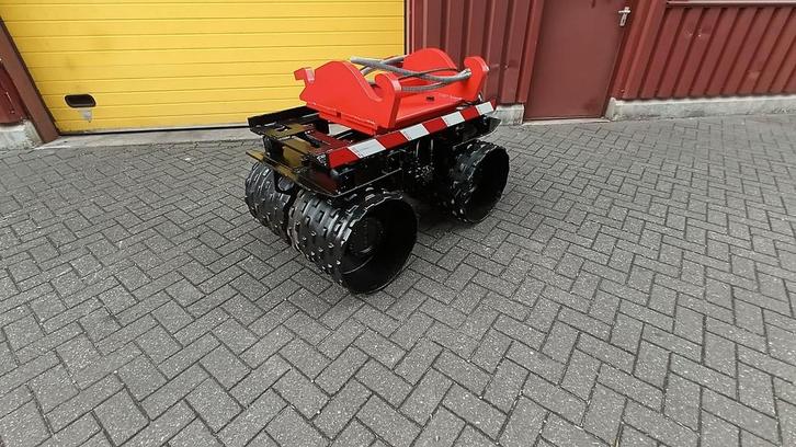 Trilwals , verdichtingswals Cw30 opname graafmachine, Zakelijke goederen, Machines en Bouw | Overig, Ophalen