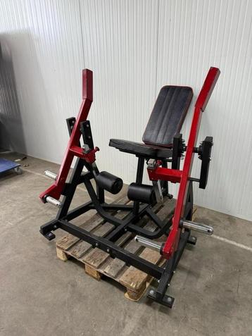 Plate loaded leg extension / Unilateral / legextension beschikbaar voor biedingen