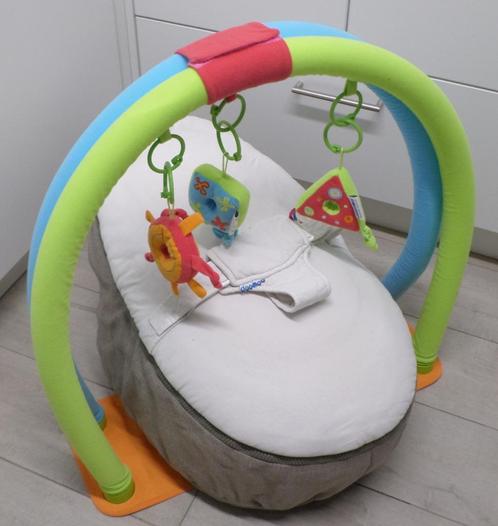 Doomoo seat met speelboog en schommel, Kinderen en Baby's, Wipstoeltjes, Zo goed als nieuw, Wipstoel, Overige merken, Ophalen