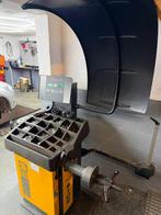 Bandenmachine en balanceermachine, Ophalen, Zo goed als nieuw