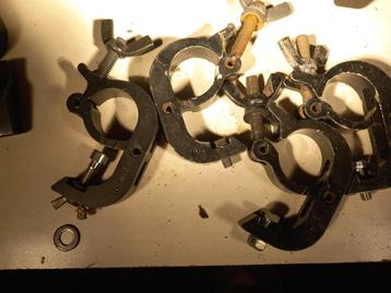 4 trigger clamps beschikbaar voor biedingen