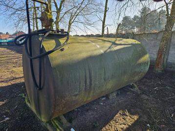 rode mazoet ongeveer 1500 liter  beschikbaar voor biedingen