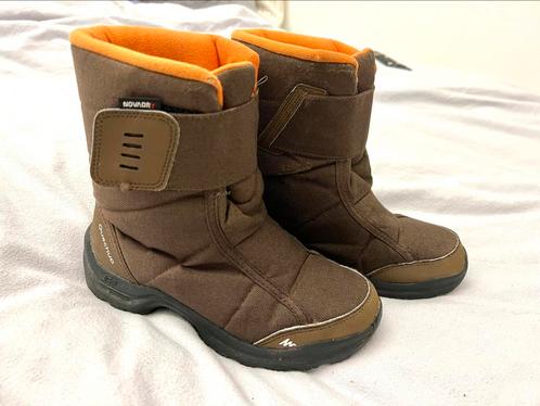 Boots de neige Quechua 34 (33), Enfants & Bébés, Vêtements enfant | Chaussures & Chaussettes, Utilisé