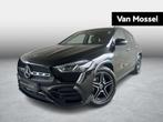 Mercedes-Benz GLA 180 AMG Line + NIGHTPACK + SURROUND VIEW +, Auto's, Mercedes-Benz, Stof, Gebruikt, Euro 6, 4 cilinders