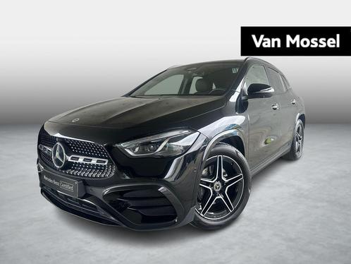 Mercedes-Benz GLA 180 AMG Line + NIGHTPACK + SURROUND VIEW +, Auto's, Mercedes-Benz, Bedrijf, Te koop, GLA, Centrale vergrendeling