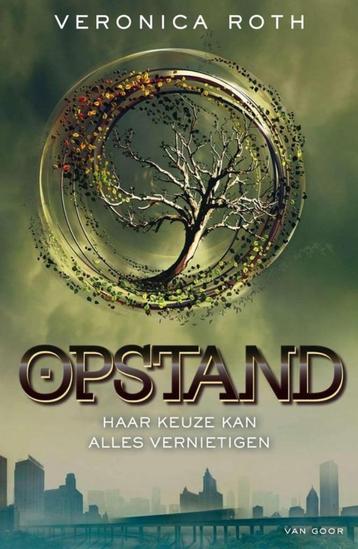 Te Koop Boek DIVERGENT 2 OPSTAND Veronica Roth beschikbaar voor biedingen