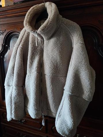 Mooie warme trendy teddy jas. Beige, XL. H&M beschikbaar voor biedingen