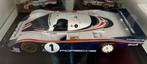 Porsche 956 Le Mans 1982 - 1/18 - Spark, Ophalen, Zo goed als nieuw, Auto