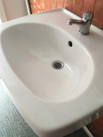 zeer mooie lavabo beschikbaar voor biedingen