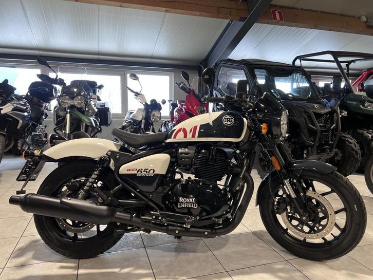 ROYAL ENFIELD Shotgun 650 stencil white, Motoren, Motoren | Royal Enfield, Bedrijf, Chopper, 12 t/m 35 kW