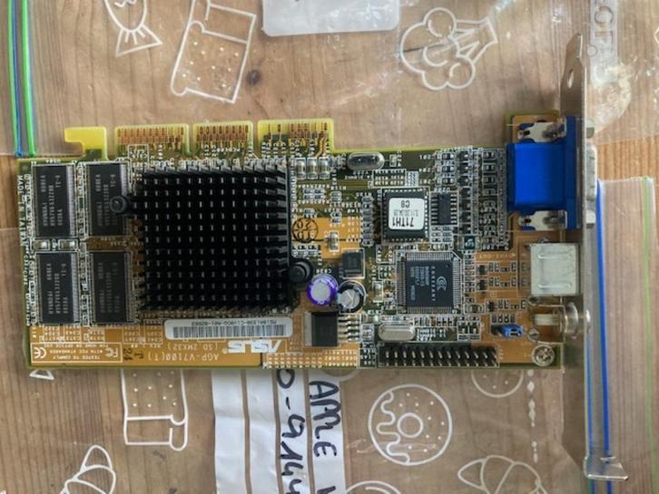 8 vintage grafische kaarten, Computers en Software, Videokaarten, Nvidia, AGP, Ophalen