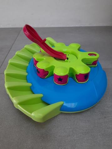 Knutselen: stickers/vormpjes machine, Kinderen en Baby's, Speelgoed | Educatief en Creatief, Ophalen, Gebruikt, Knutselen