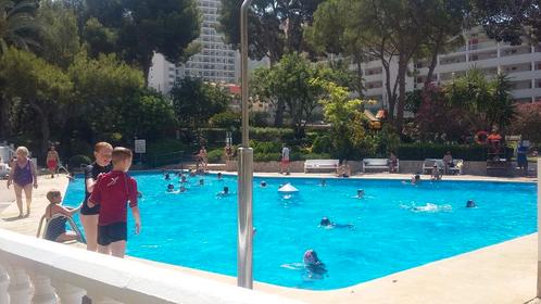 Appartement te huur in Benidorm Spanje vanaf 29 euro / dag, Vakantie, Vakantiehuizen | Spanje, Appartement, Tuin, Tv, Wasmachine