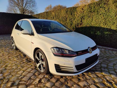 Volkswagen Golf GTI 2.0 TSI * Dynaudio * Bull - X *, Auto's, Volkswagen, Bedrijf, Te koop, Golf, ABS, Adaptieve lichten, Airbags