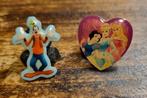2 Disney pins  Goofy en prinsessen, Ophalen, Nieuw