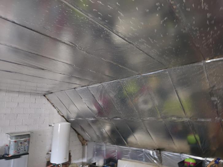 Afbraak zolderisolatie (minerale wol) OPHALEN =>  GRATIS😉, Doe-het-zelf en Bouw, Isolatie en Afdichting, Gebruikt, Dakisolatie