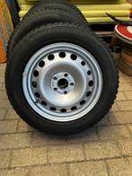 Winterbanden Pirelli op bijna nieuwe stalen velgen, Ophalen, Winterbanden, Velg(en)