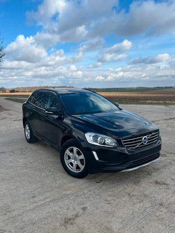 VOLVO XC60 2.0 D3 MOMENTUM - 110 kW (150 PK), Autos, Achat, Euro 6, Boîte manuelle, Particulier