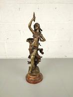 Bronzen beeld dame met fakkel, Ophalen of Verzenden