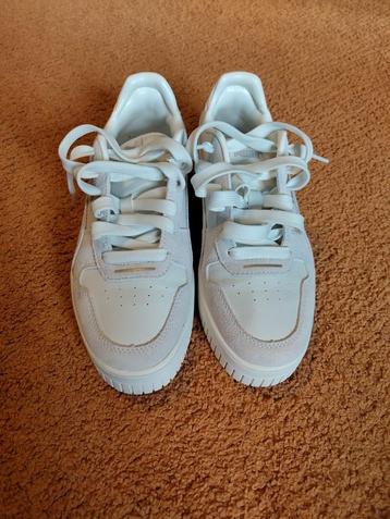 Puma sneakers wit maat 37 beschikbaar voor biedingen